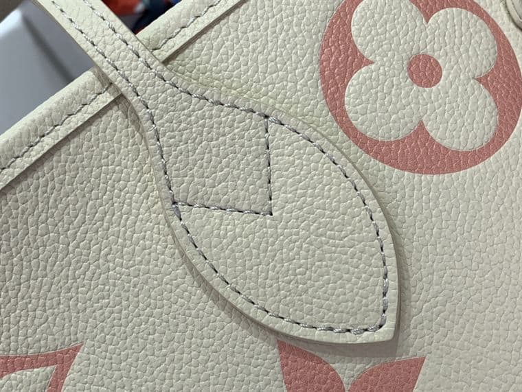 LOUIS VUITTON NEVERFULL MM BICOLOR MONOGRAM EMPREINTE LEATHER – LW120