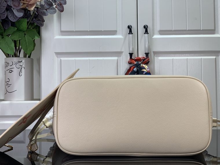 LOUIS VUITTON NEVERFULL MM BICOLOR MONOGRAM EMPREINTE LEATHER – LW120