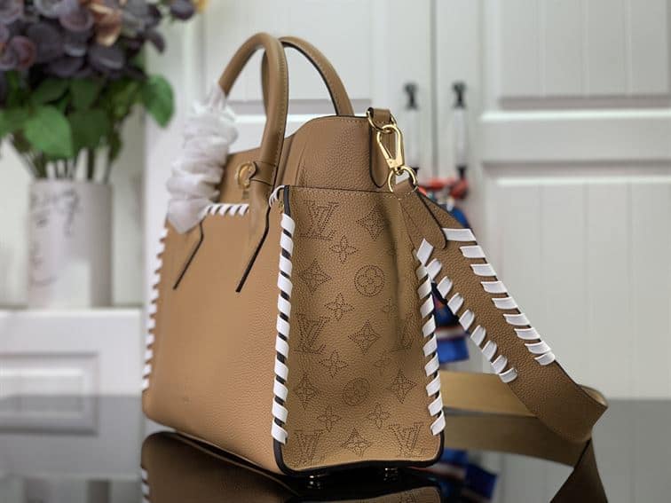 LOUIS VUITTON ON MY SIDE MM BROWN HIGH END LEATHERS – LW083