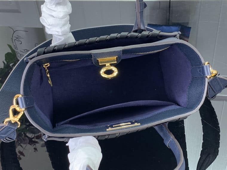 LOUIS VUITTON ON MY SIDE PM HIGH END LEATHERS – LW085