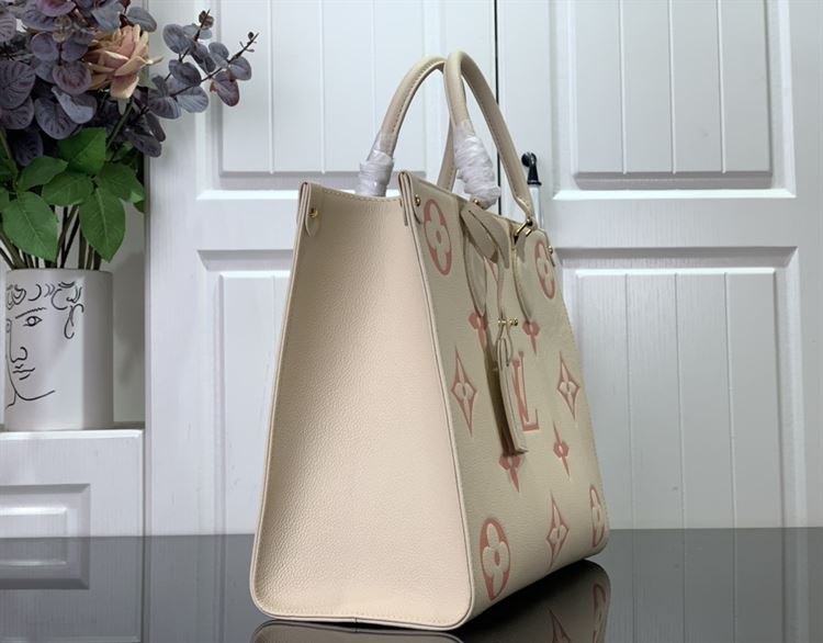 LOUIS VUITTON ONTHEGO MM BICOLOR MONOGRAM EMPREINTE LEATHER – LW121