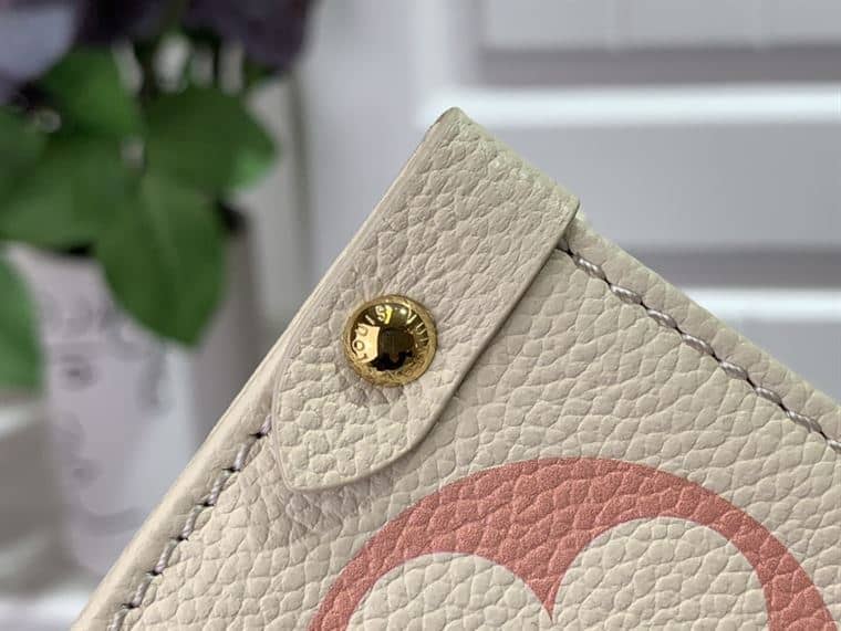 LOUIS VUITTON ONTHEGO MM BICOLOR MONOGRAM EMPREINTE LEATHER – LW121