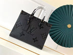 LOUIS VUITTON ONTHEGO MM BLACK MONOGRAM EMPREINTE – LW031