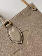 LOUIS VUITTON ONTHEGO MM MONOGRAM EMPREINTE – LW032