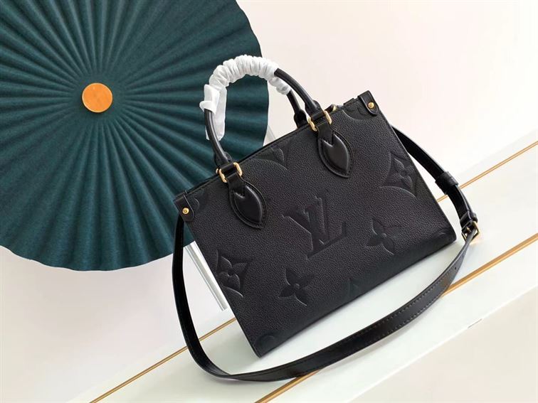 LOUIS VUITTON ONTHEGO PM BLACK MONOGRAM EMPREINTE – LW033