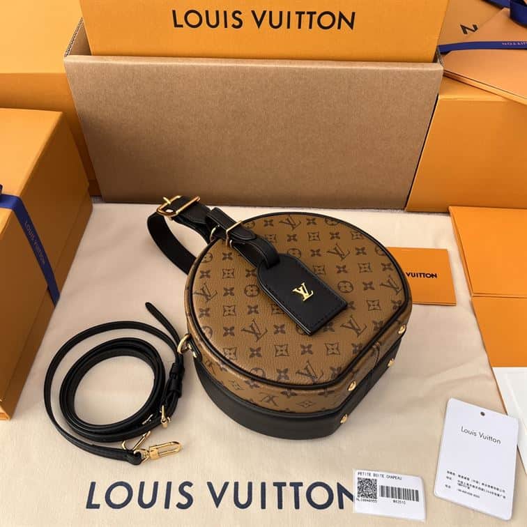LOUIS VUITTON PETITE BOITE CHAPEAU MONOGRAM – LW131