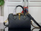 LOUIS VUITTON SPEEDY BANDOULIERE 20 – LW090