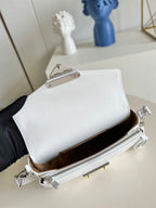 LOUIS VUITTON SWING BAG White – LW014