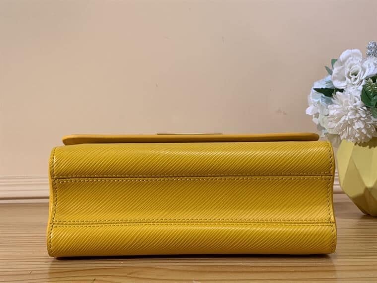 LOUIS VUITTON TWIST MM EPI LEATHER – LW027