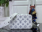 Louis Vuitton Alpha Wearable Wallet White Bag – LW138