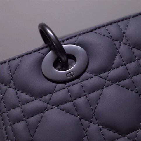MEDIUM LADY DIOR BAG BLACK ULTRAMATTE CANNAGE CALFSKIN – DOB006