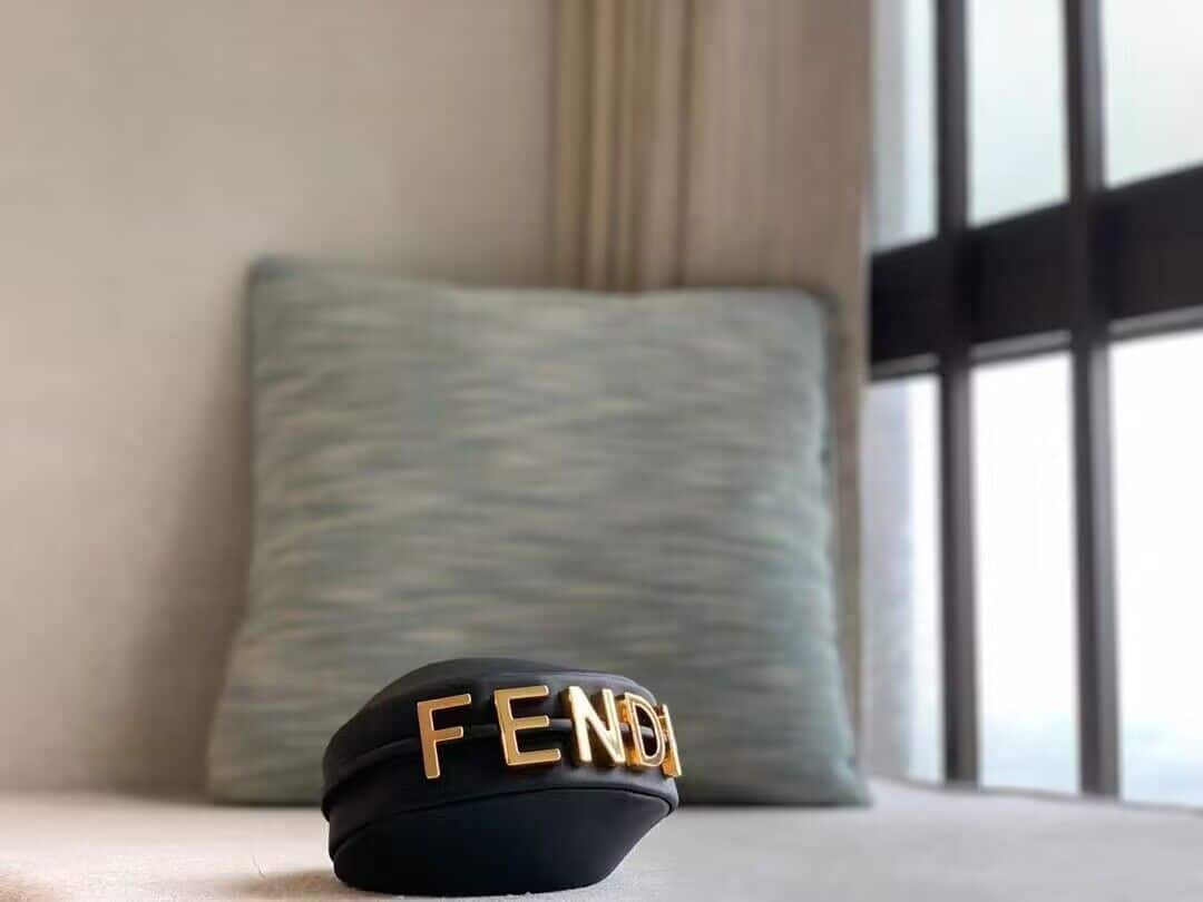NANO FENDYGRAPHY BLACK LEATHER CHARM – F037