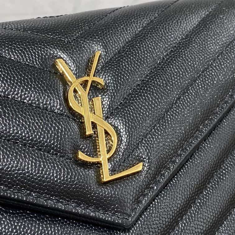 YSL CASSANDRE MATELASSÉ CHAIN WALLET IN GRAIN DE POUDRE EMBOSSED LEATHER – YB033