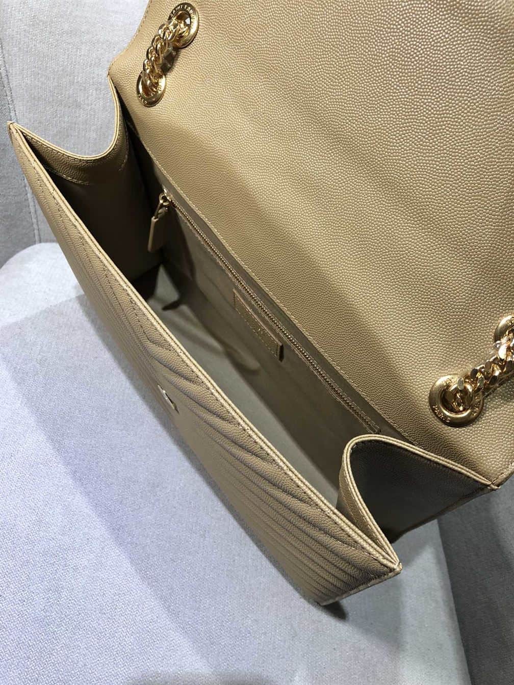 YSL COLLEGE MATT GOLD BAG – YB022
