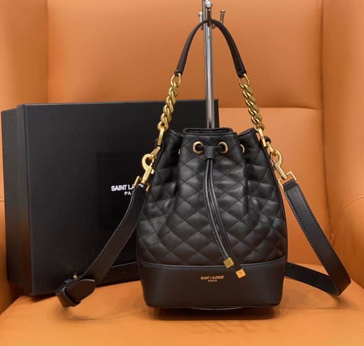 YSL EMMANUELLE SMALL BUCKET BAG IN QUILTED LAMBSKIN – YB043