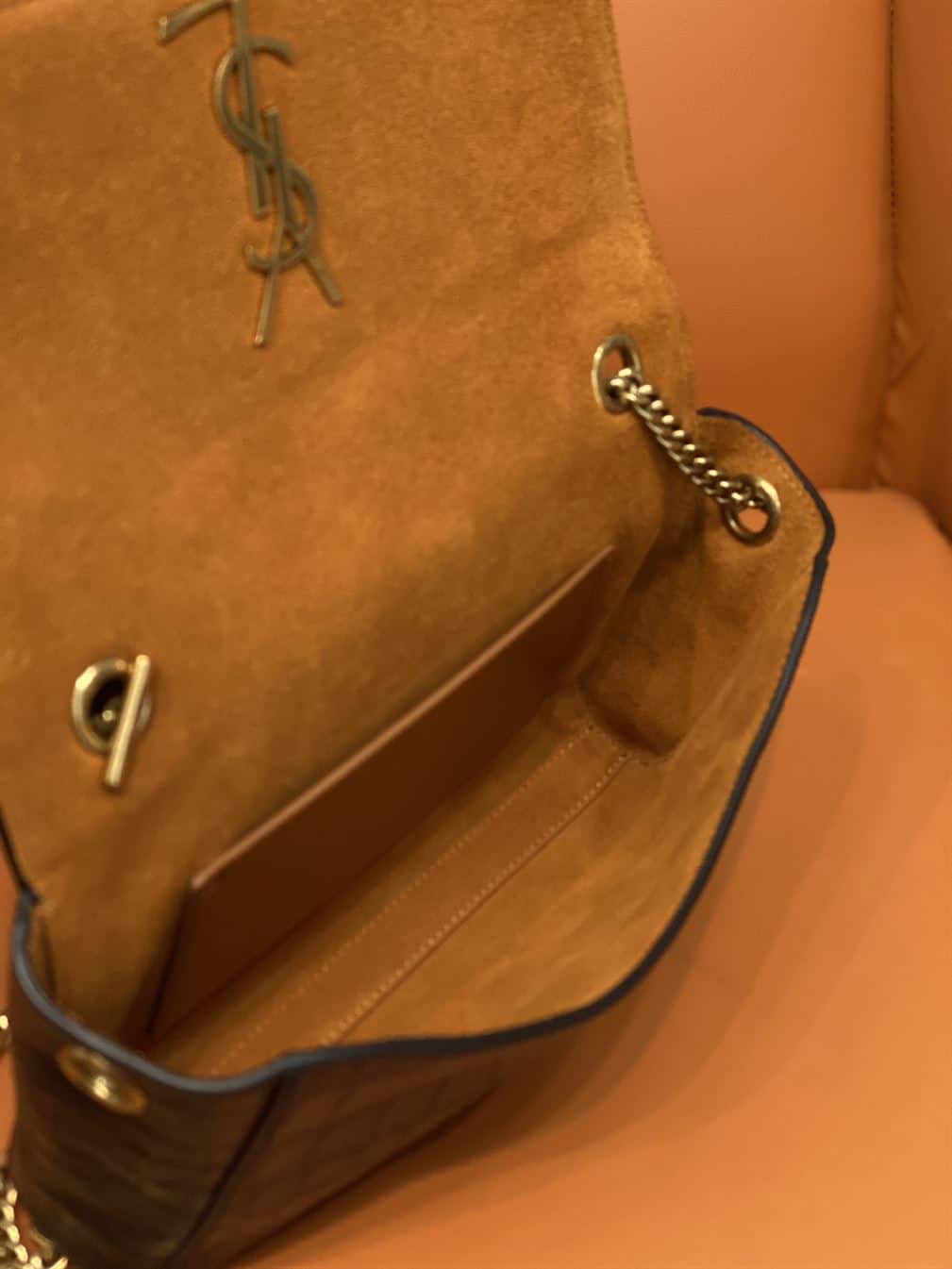 YSL KATE MEDIUM REVERSIBLE CHAIN BAG – YB041