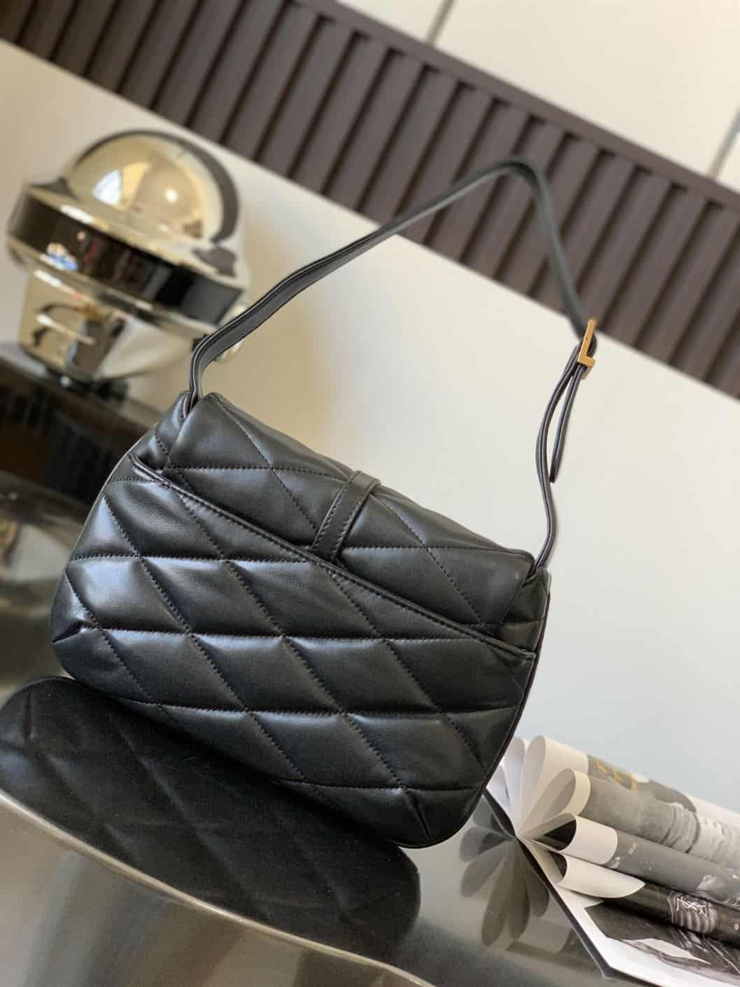YSL LE 57 HOBO BAG IN QUILTED LAMBSKIN – YB047