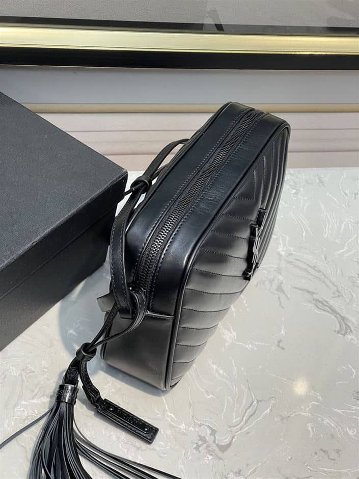 YSL LOU CAMERA BLACK BAG IN QUILTED LEATHER – YB051