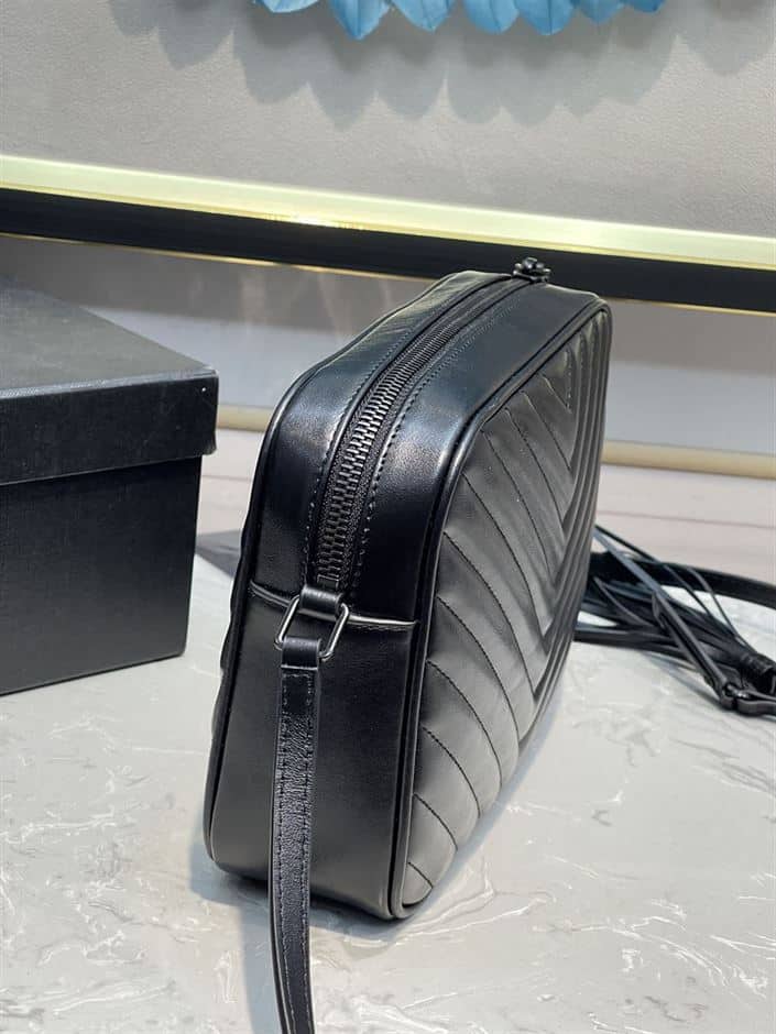 YSL LOU CAMERA BLACK BAG IN QUILTED LEATHER – YB051