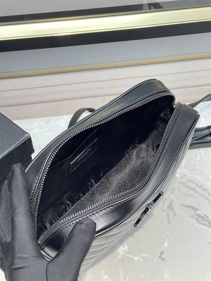YSL LOU CAMERA BLACK BAG IN QUILTED LEATHER – YB051