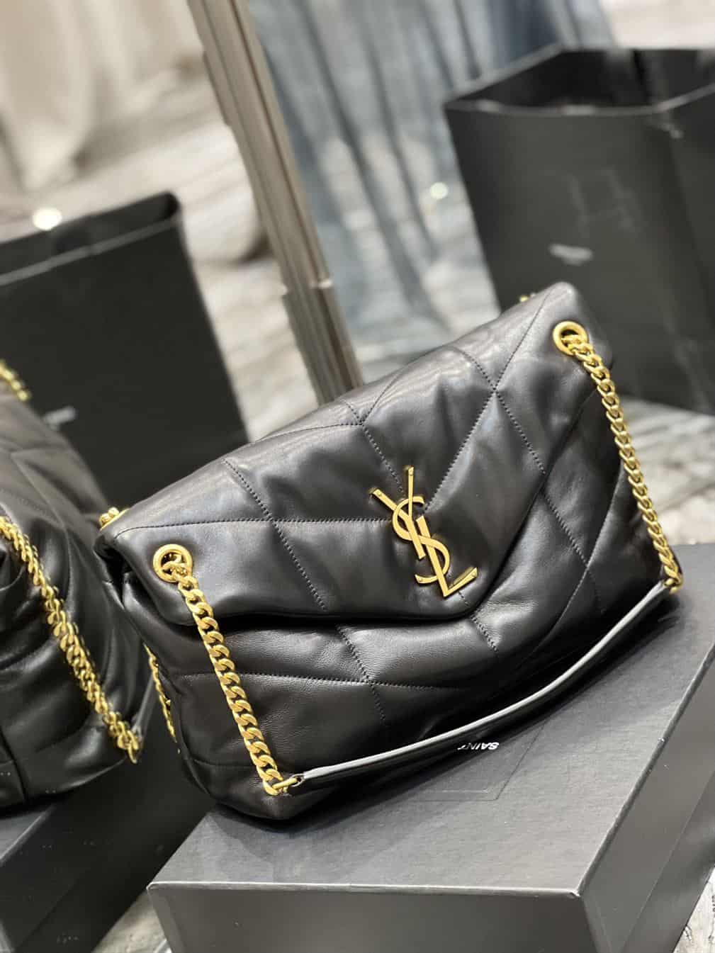 YSL MEDIUM PUFFER IN QUILTED NAPPA LEATHER – YB066